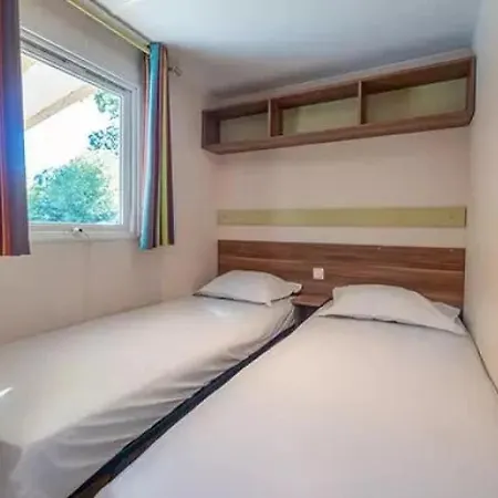Mobilhome 3 Etoiles - Parc Aquatique - Efcagf Hotel 3*